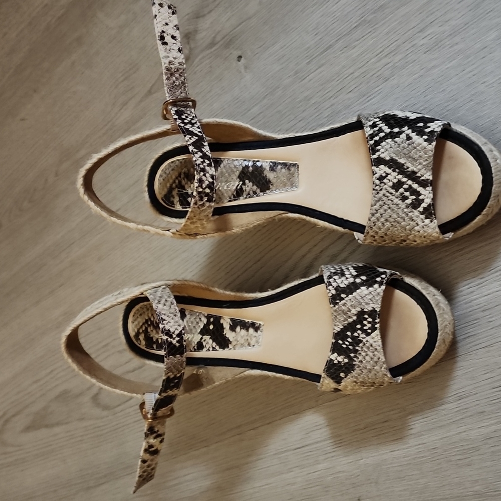Delman Espadrilles size 9 1/2